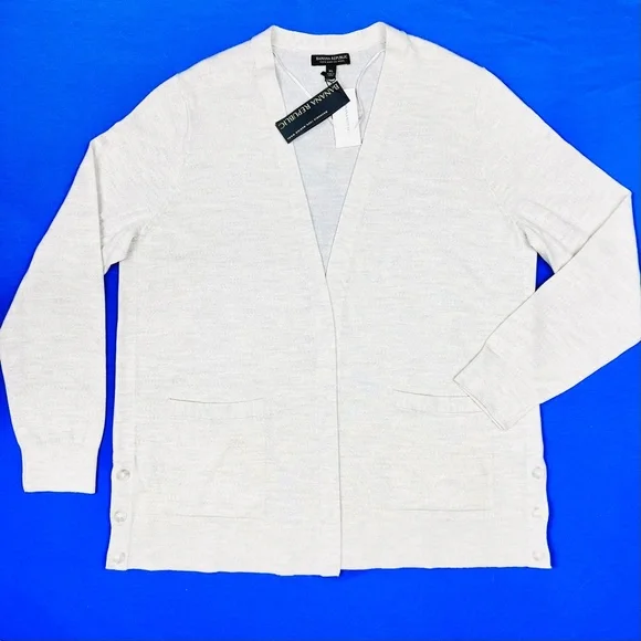 🚫SOLD! |•NWT🎁🤩 |•BANANA REPUBLIC•| 100% Merino Wool Cardigan Sweater - Picture 1 of 10